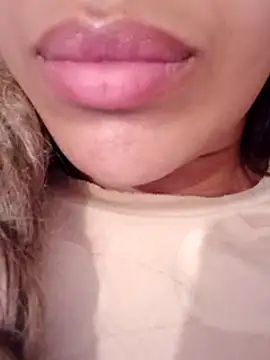 Sexlove1xo online show from 02.22.25