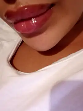 Sexlove1xo online show from 09.27.25