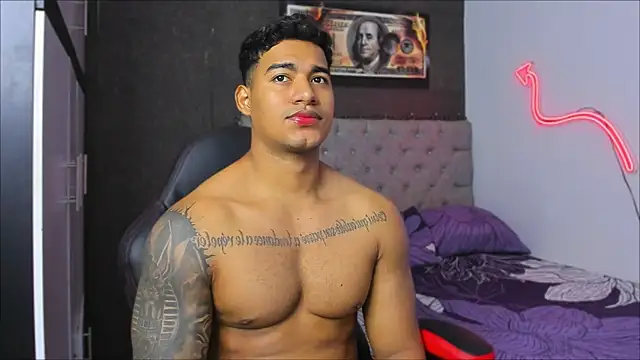 luigi hot  online show from 01.09.26