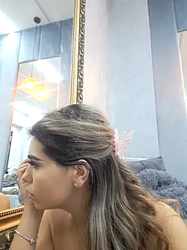 Bella Posh online show from 10.22.25