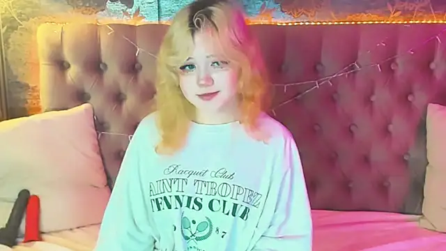 EmilyAngells online show from 05.22.26
