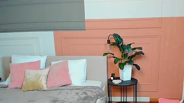 Snapshot of _BunnyDollStella_ chatting on 03.12.25 BunnyDollStella online show from 03.12.25