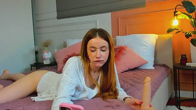 Snapshot of _BunnyDollStella_ chatting on 03.23.25 BunnyDollStella online show from 03.23.25