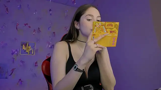 hazel sullivan online show from 02.19.26