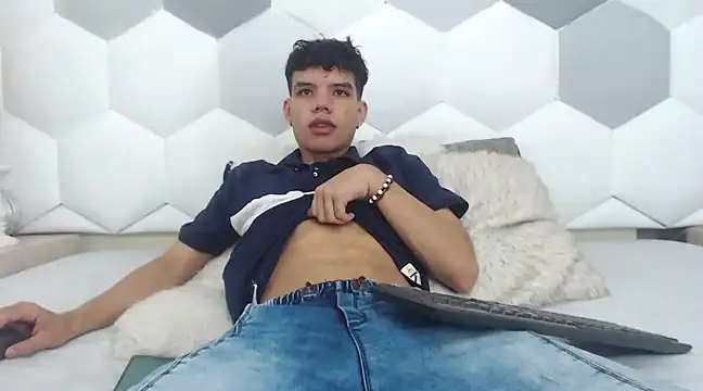 Axel Forte online show from 03.04.25