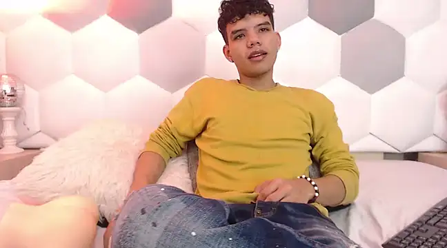 Axel Forte online show from 03.17.25