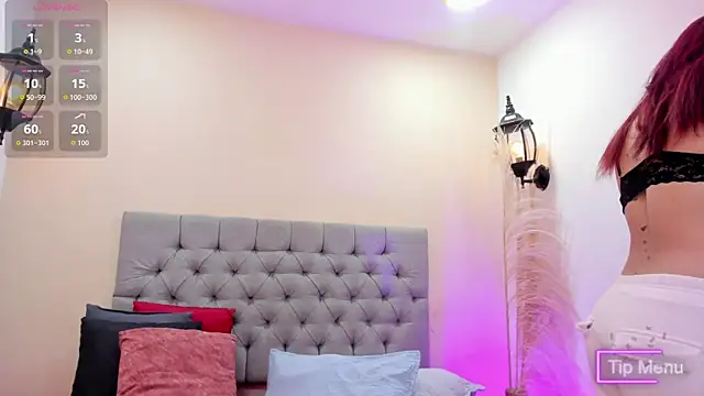 Snapshot of Maite_Smith_ chatting on 02.25.26 Maite Smith online show from 02.25.26