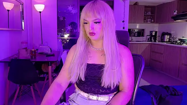 ScarletThompsonx online show from 02.06.26