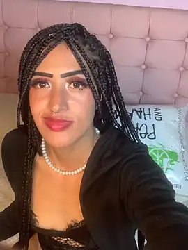 MichelleDiaz Pink online show from 03.04.25