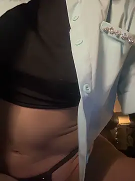 MichelleDiaz Pink online show from 11.19.25