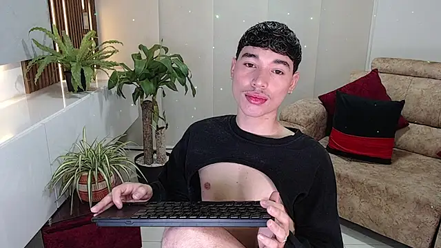 Snapshot of cod_dolll chatting on 09.24.25 cod dolll online show from 09.24.25