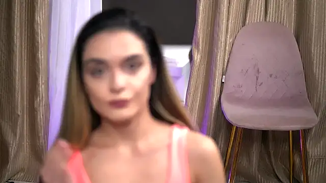 RobertaRosetti online show from 11.21.25