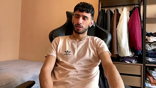 Snapshot of iendriw chatting on 11.11.25 iendriw online show from 11.11.25