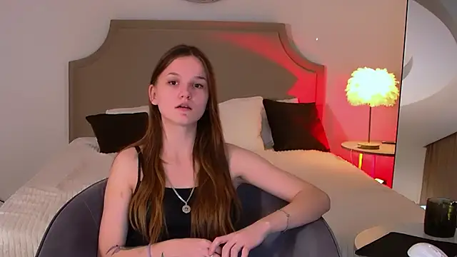 Amber Rogers online show from 03.11.25