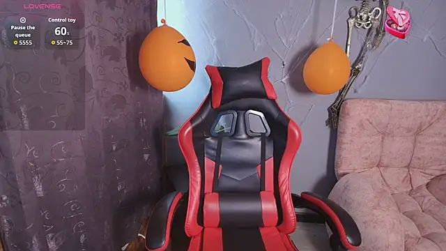 SophiTay online show from 10.20.25