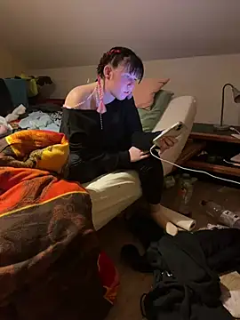 Tightassslut18 online show from 02.27.25