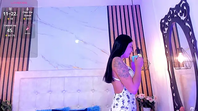 Snapshot of Madyson18 chatting on 04.03.26 Madyson18 online show from 04.03.26