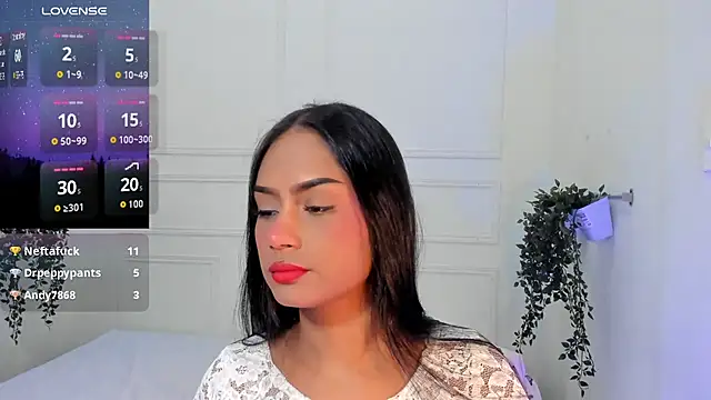 Snapshot of ChloeMoon9 chatting on 03.02.25 ChloeMoon9 online show from 03.02.25