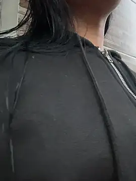 Snapshot of ChloeMoon9 chatting on 02.25.26 ChloeMoon9 online show from 02.25.26