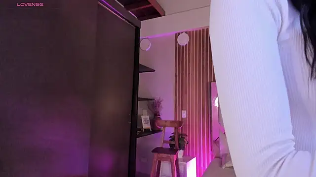 sweetviolet   online show from 02.06.26