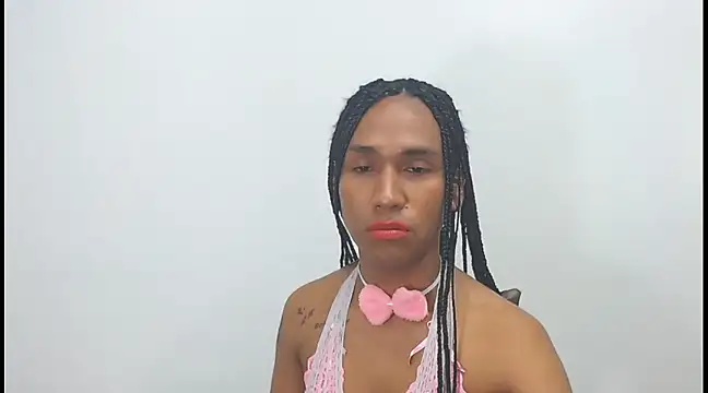 red veltet online show from 03.05.25