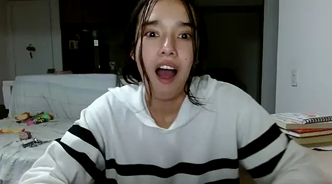  luna 777 online show from 02.25.25