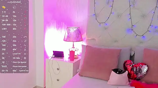 goth tasha online show from 11.18.25