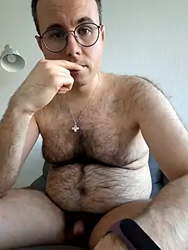 Simonudist online show from 03.18.26