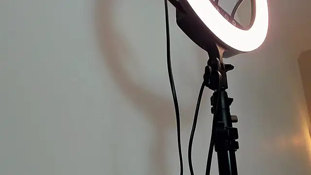 CHANELL 11INCHES online show from 02.26.25