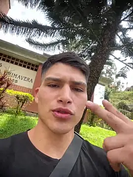 MaxxxSteil online show from 03.13.25