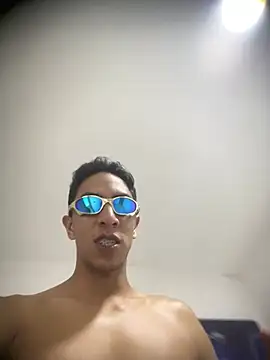 MaxxxSteil online show from 03.19.25