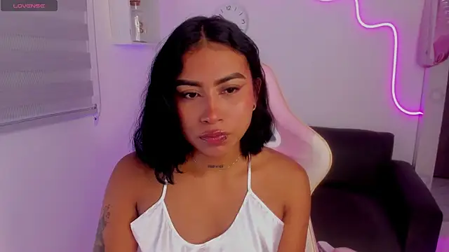 Ivyy Moon  online show from 09.12.25