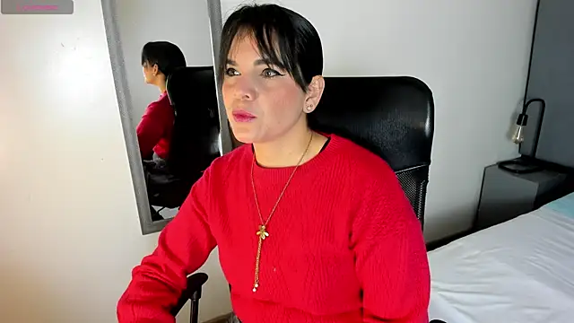 laura hotties online show from 01.07.26