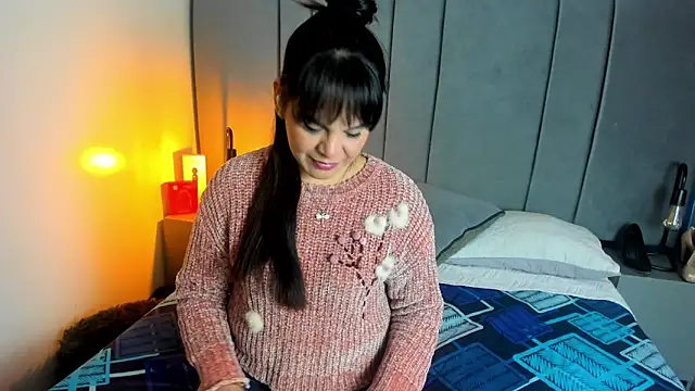 laura hotties online show from 03.20.26