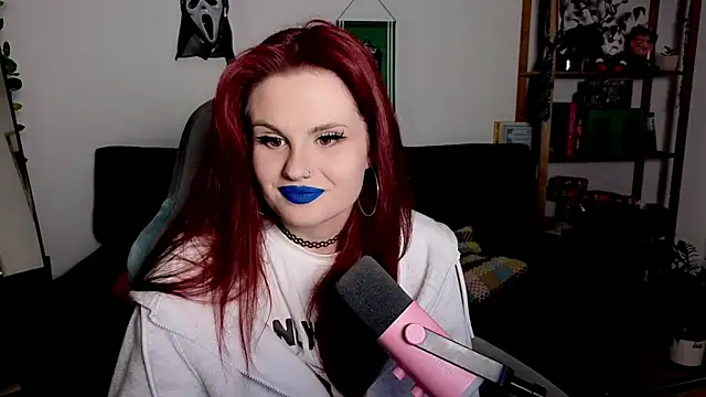 Della Ideal online show from 12.01.25