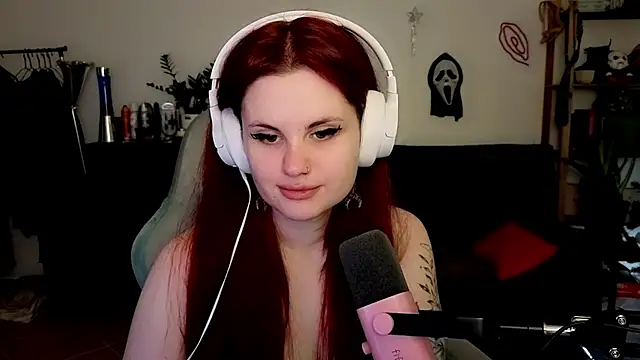 Della Ideal online show from 01.09.26