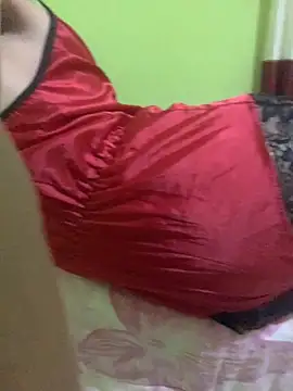 Snapshot of Femboylili chatting on 10.27.25 Femboylili online show from 10.27.25