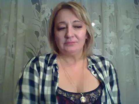 ArielXLoveresss online show from 02.24.25