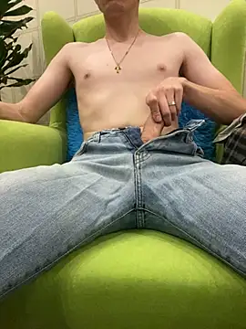 Snapshot of gayman111111 chatting on 10.17.25 gayman111111 online show from 10.17.25