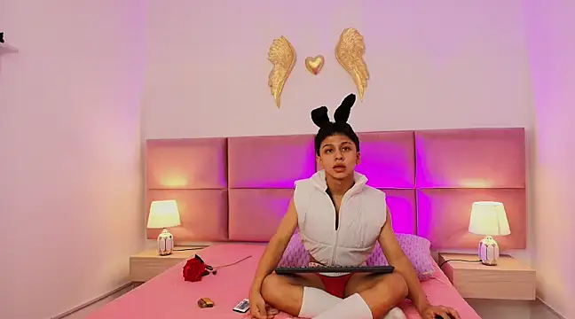 Snapshot of Dante_bre chatting on 03.08.25 Dante bre online show from 03.08.25