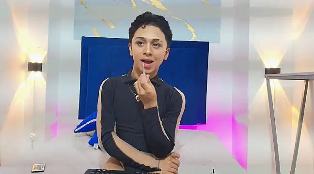 Snapshot of Dante_bre chatting on 03.15.25 Dante bre online show from 03.15.25