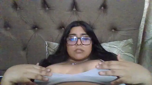 virginbrunette99 online show from 03.14.25