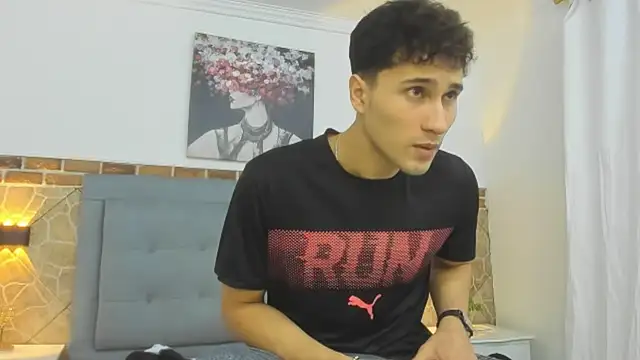 Snapshot of buddy_whitte chatting on 03.01.25 buddy whitte online show from 03.01.25