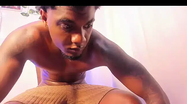 LOGAN DRAKE online show from 03.23.25