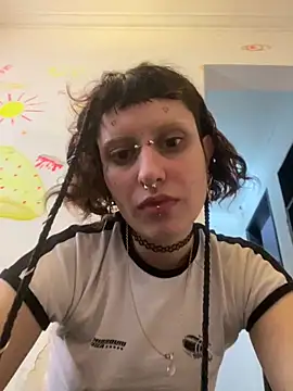 KititA12 online show from 11.23.25