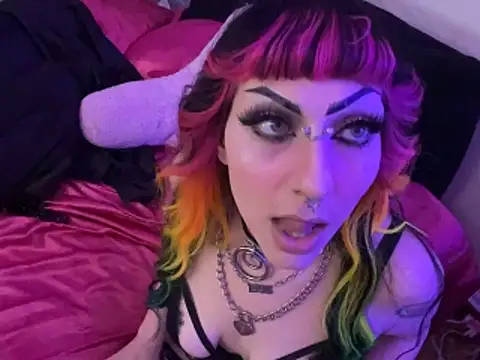 ChrryFoxx online show from 10.25.25