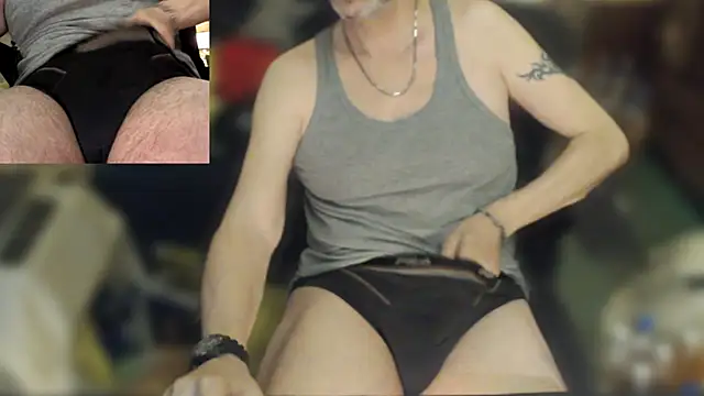 maxdaddy690 online show from 05.01.26