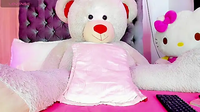 Julie Lovelyx1 online show from 03.20.25