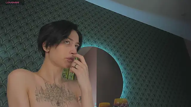 Snapshot of lisbatsyy chatting on 02.27.25 lisbatsyy online show from 02.27.25