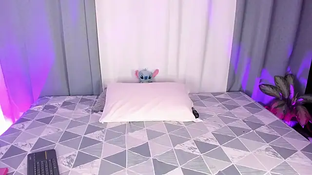 Iam brittanyjhons online show from 04.02.26